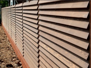 Деревянный забор елочка 12 метров фото в Фосфоритном